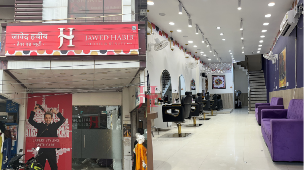 Jawed Habib Hair and Beauty Salon Govind Nagar
